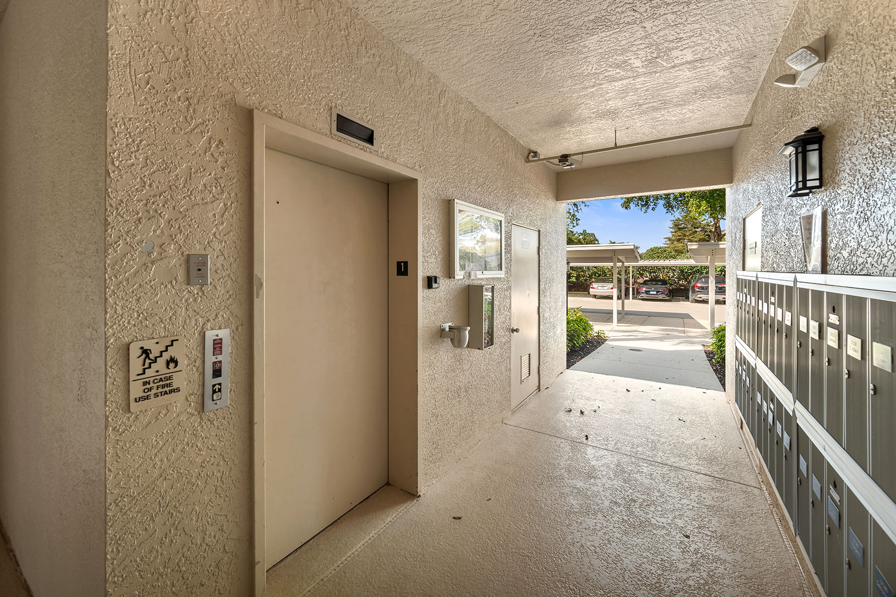 3800 Sawgrass Way , 3142