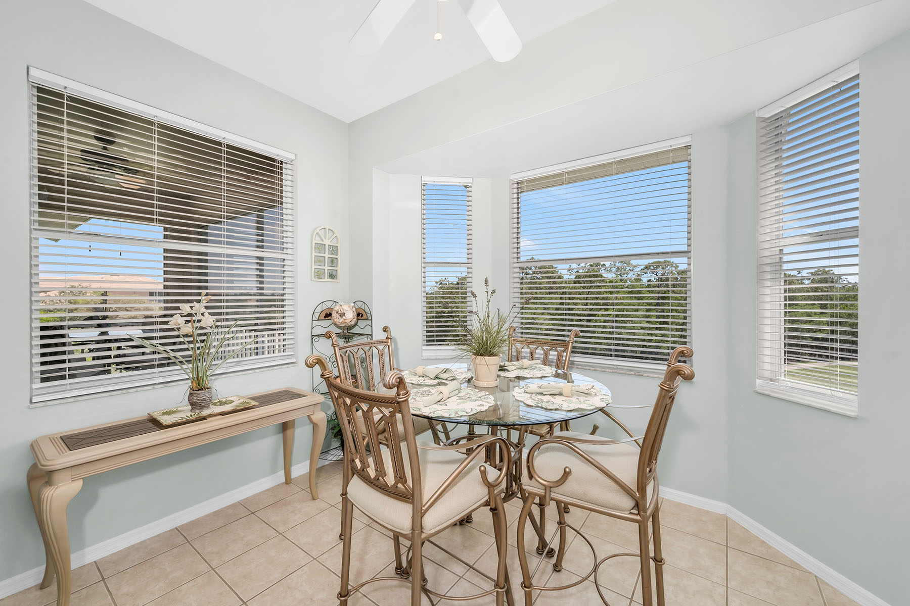 3800 Sawgrass Way , 3142