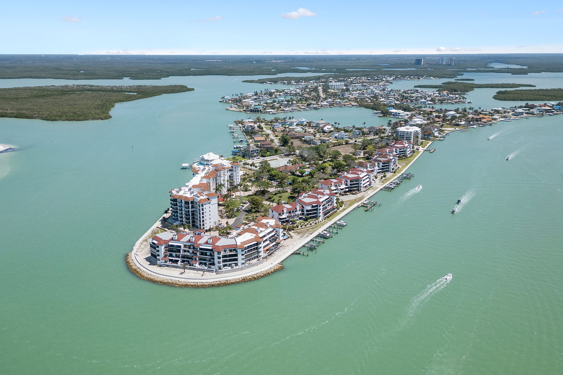 504 La Peninsula Boulevard , 504