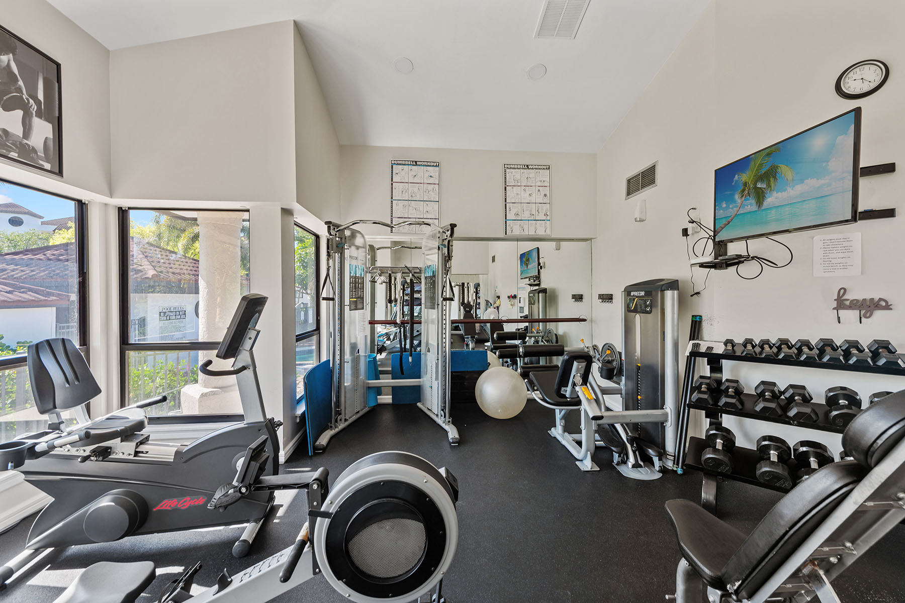 504 La Peninsula Boulevard , 504