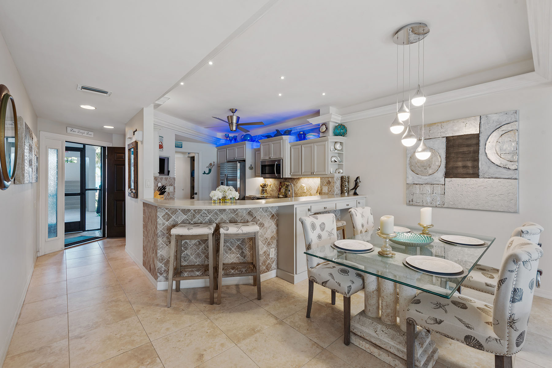 504 La Peninsula Boulevard , 504