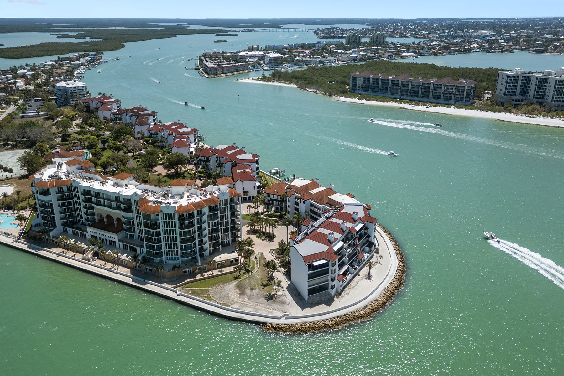 504 La Peninsula Boulevard , 504