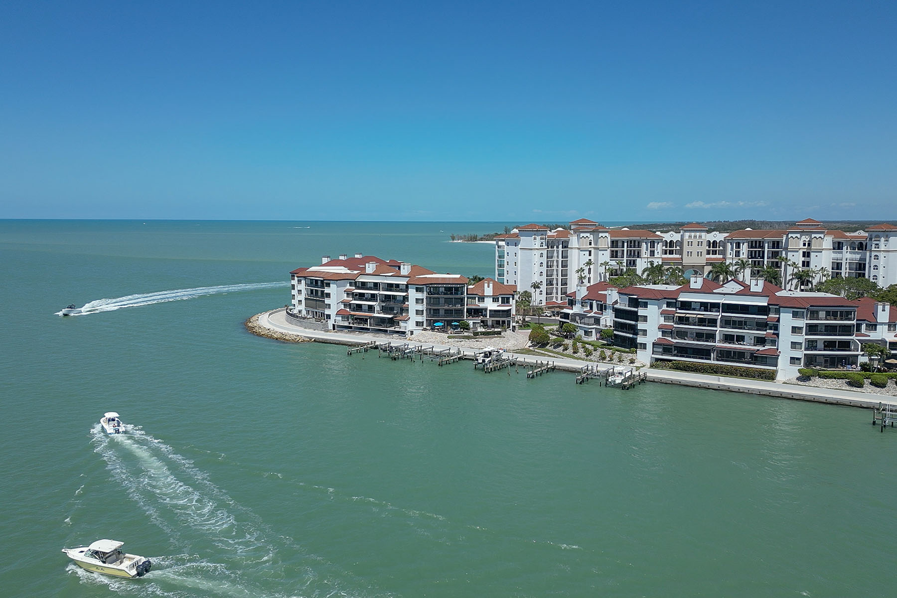 504 La Peninsula Boulevard , 504