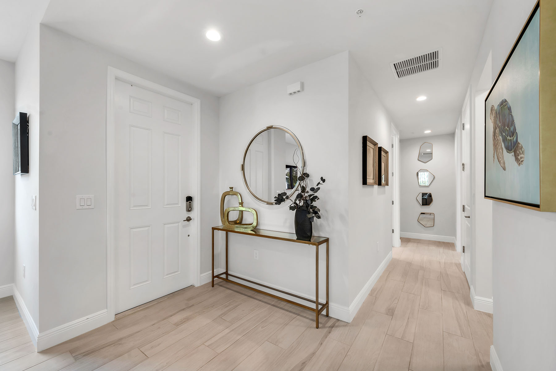 2560 Seychelles Drive , 1004