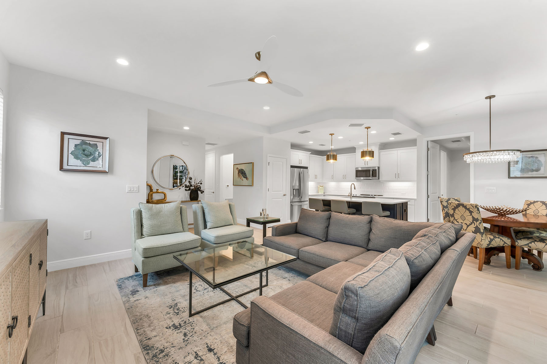 2560 Seychelles Drive , 1004