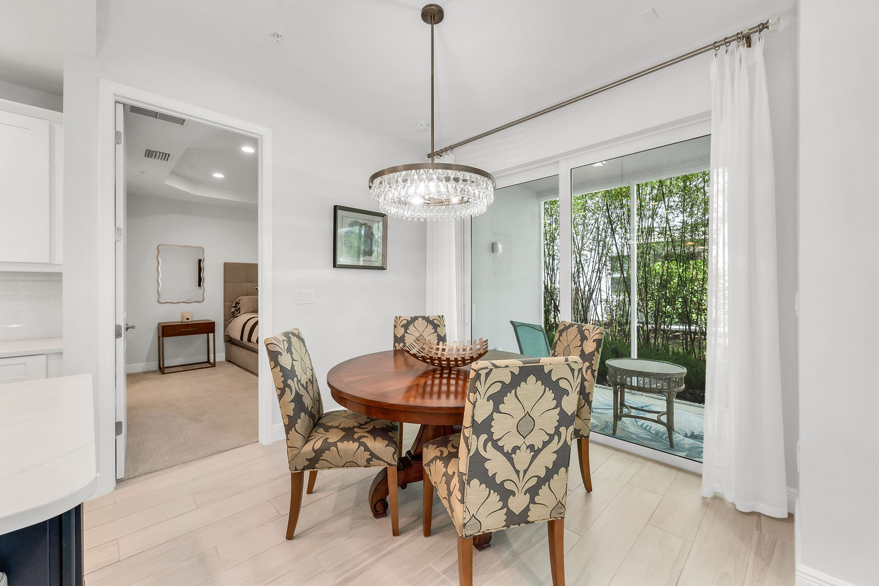 2560 Seychelles Drive , 1004