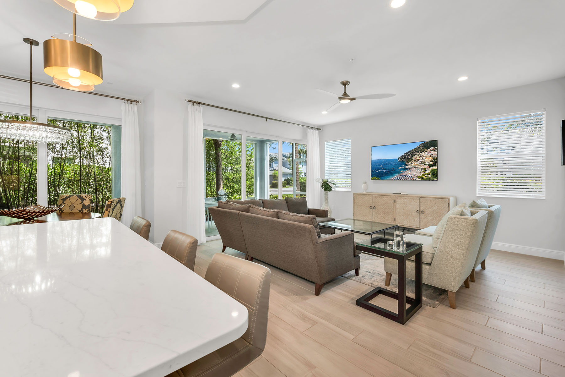 2560 Seychelles Drive , 1004