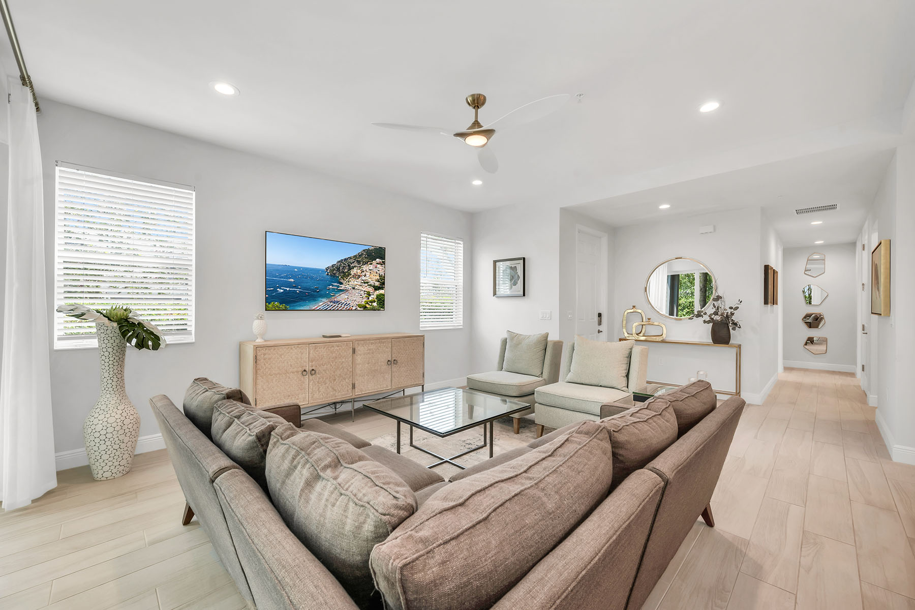 2560 Seychelles Drive , 1004