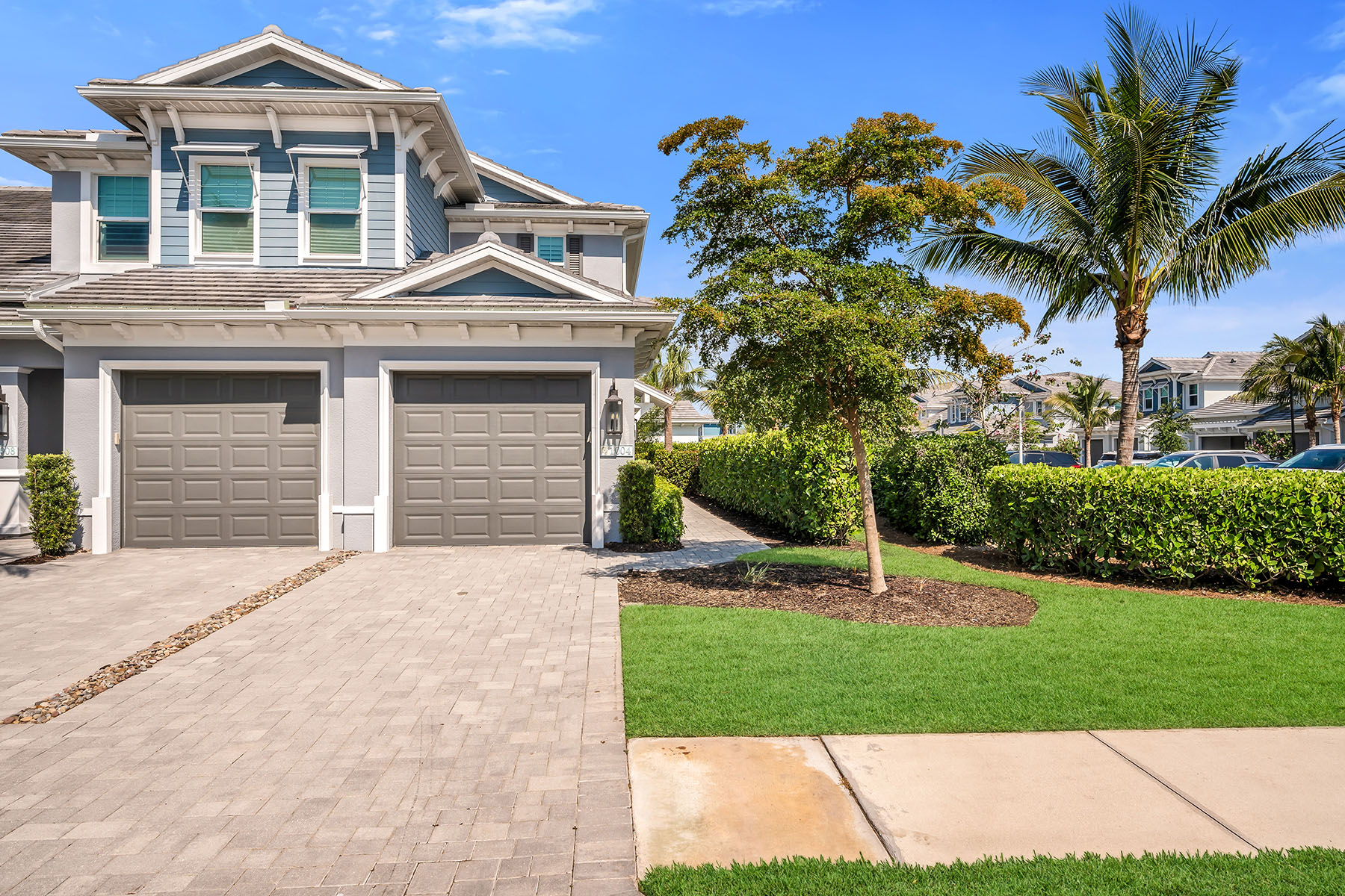 2560 Seychelles Drive , 1004