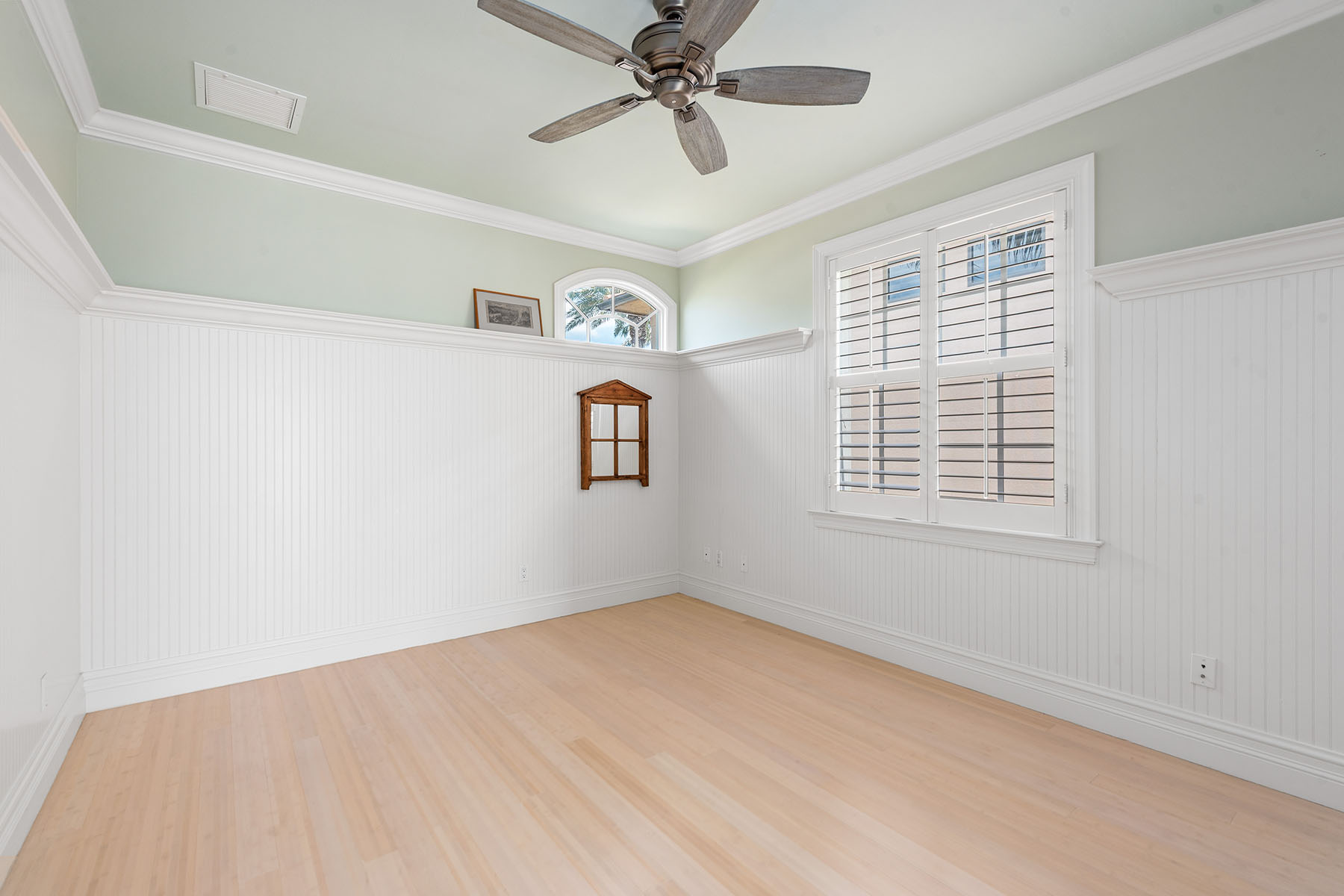 761 Rockport Court