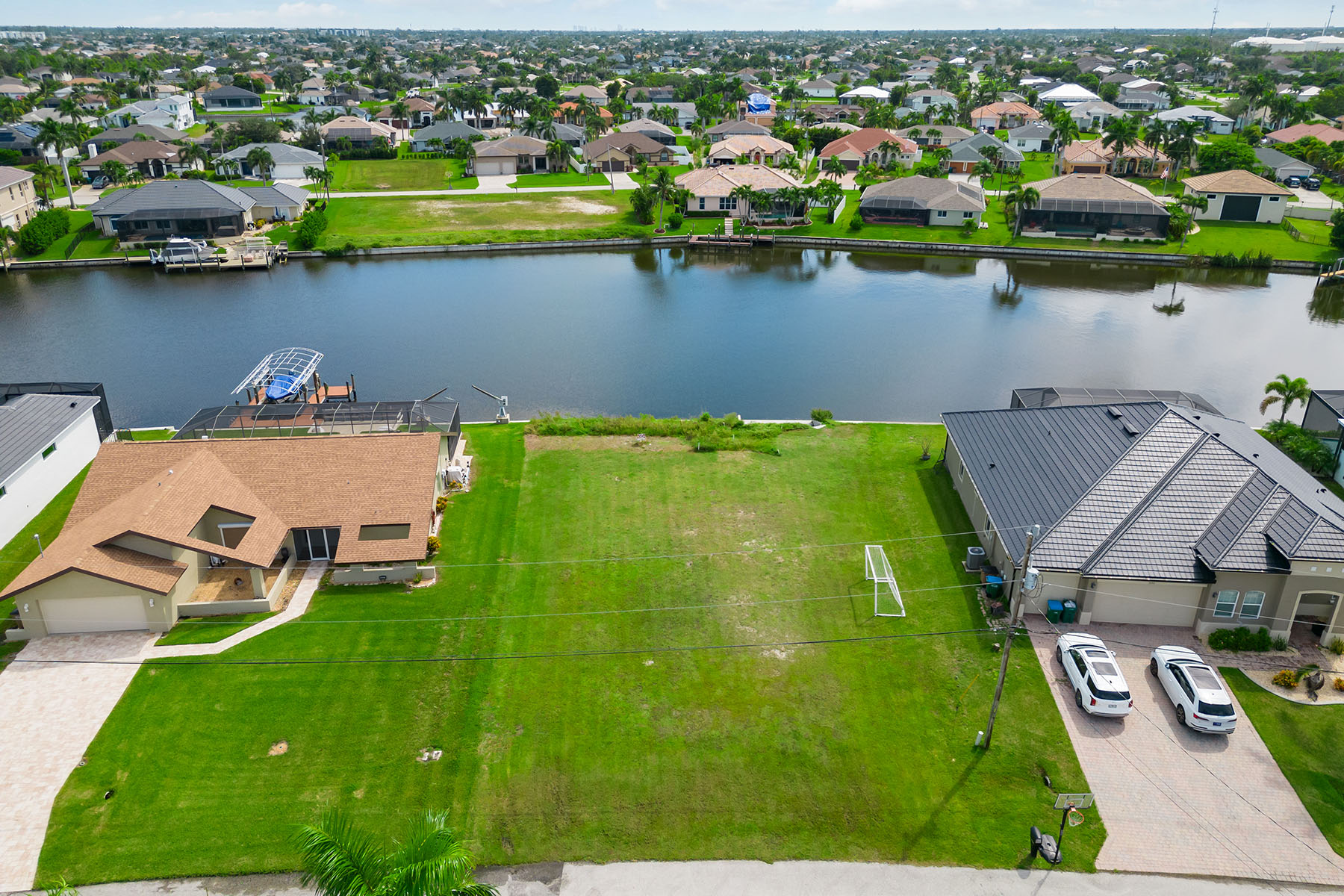 3051 SW 27th Place