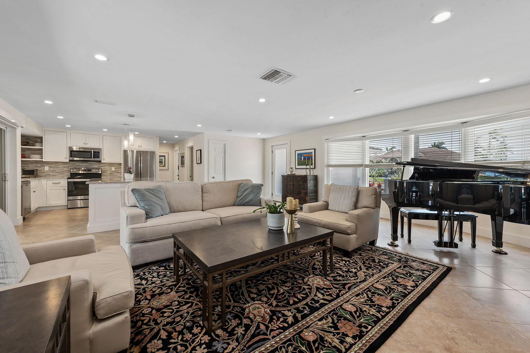 1550 Jamaica Court