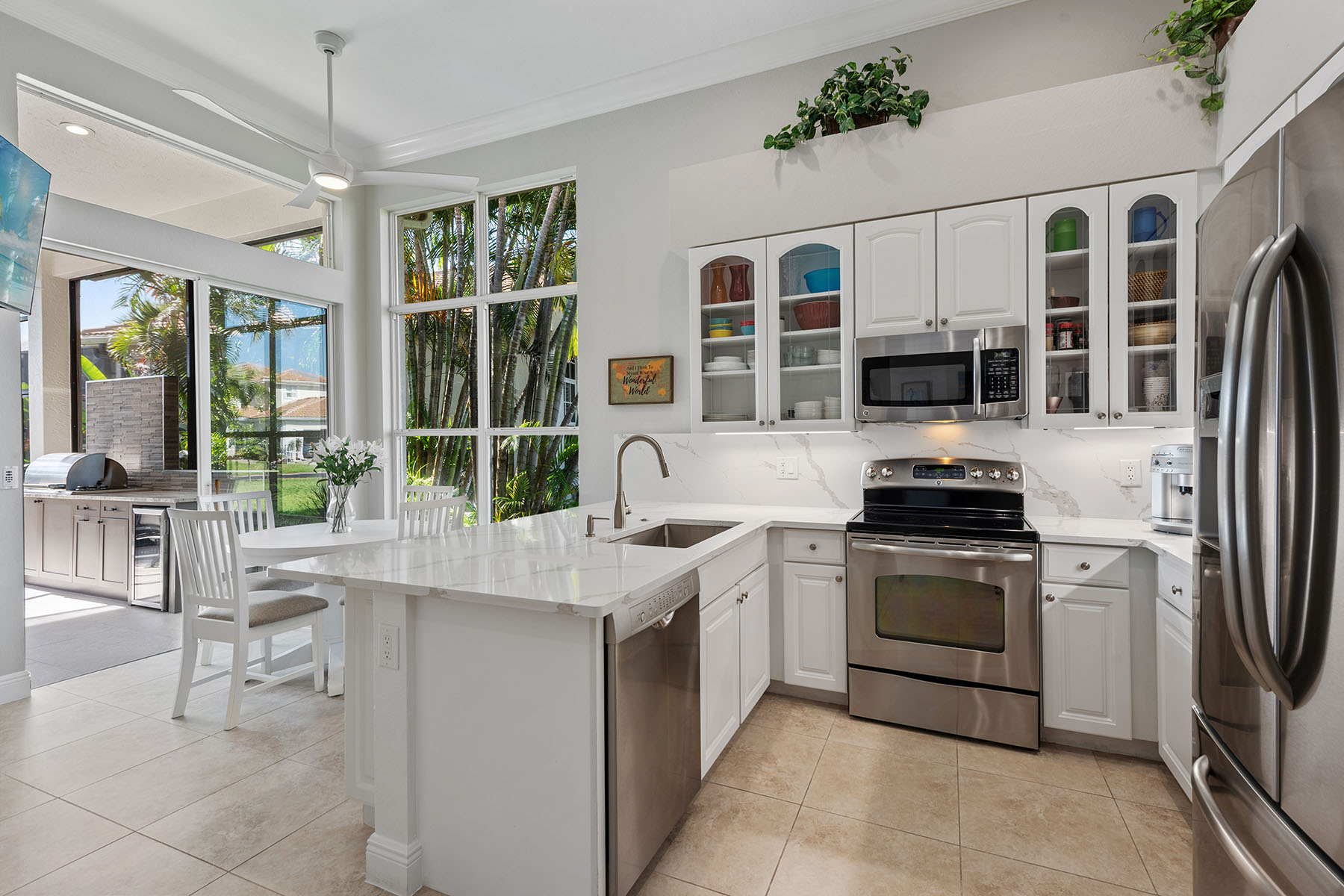 8540 Pepper Tree Way