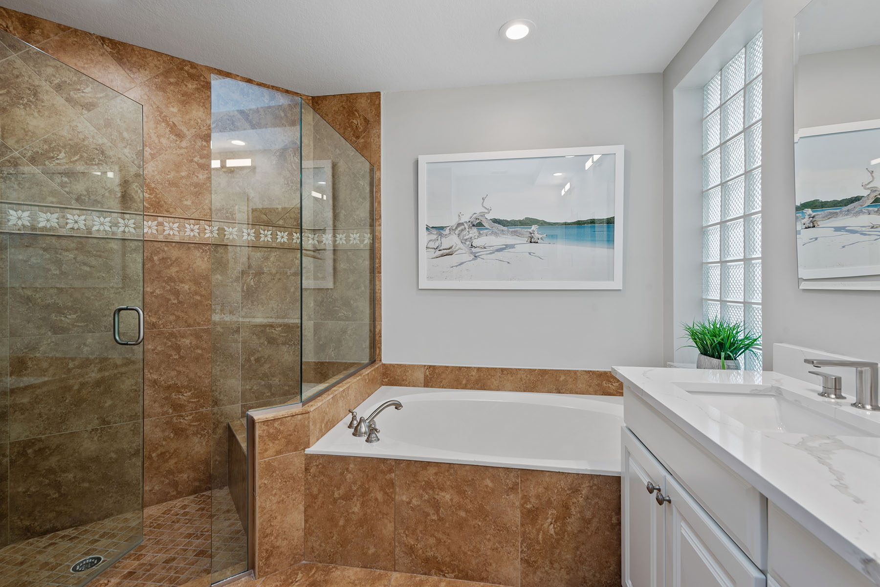 8540 Pepper Tree Way