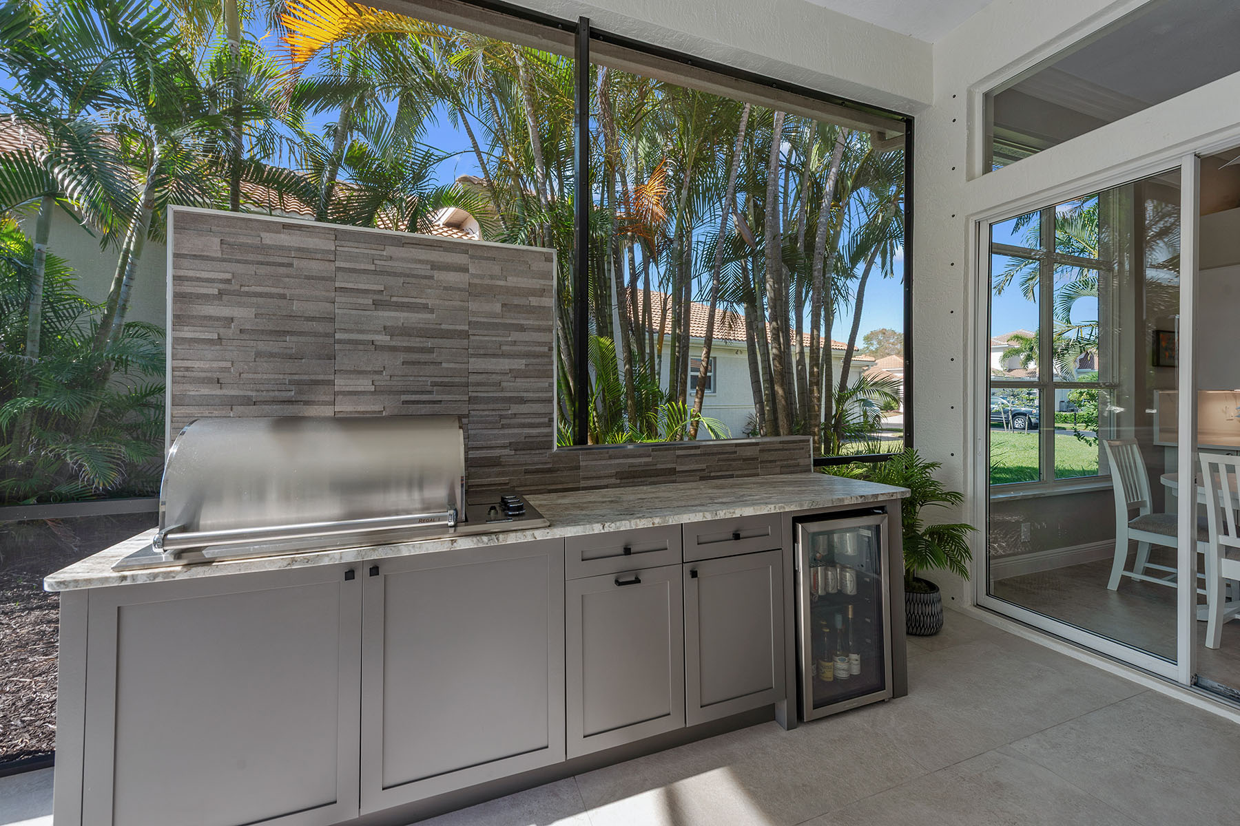 8540 Pepper Tree Way