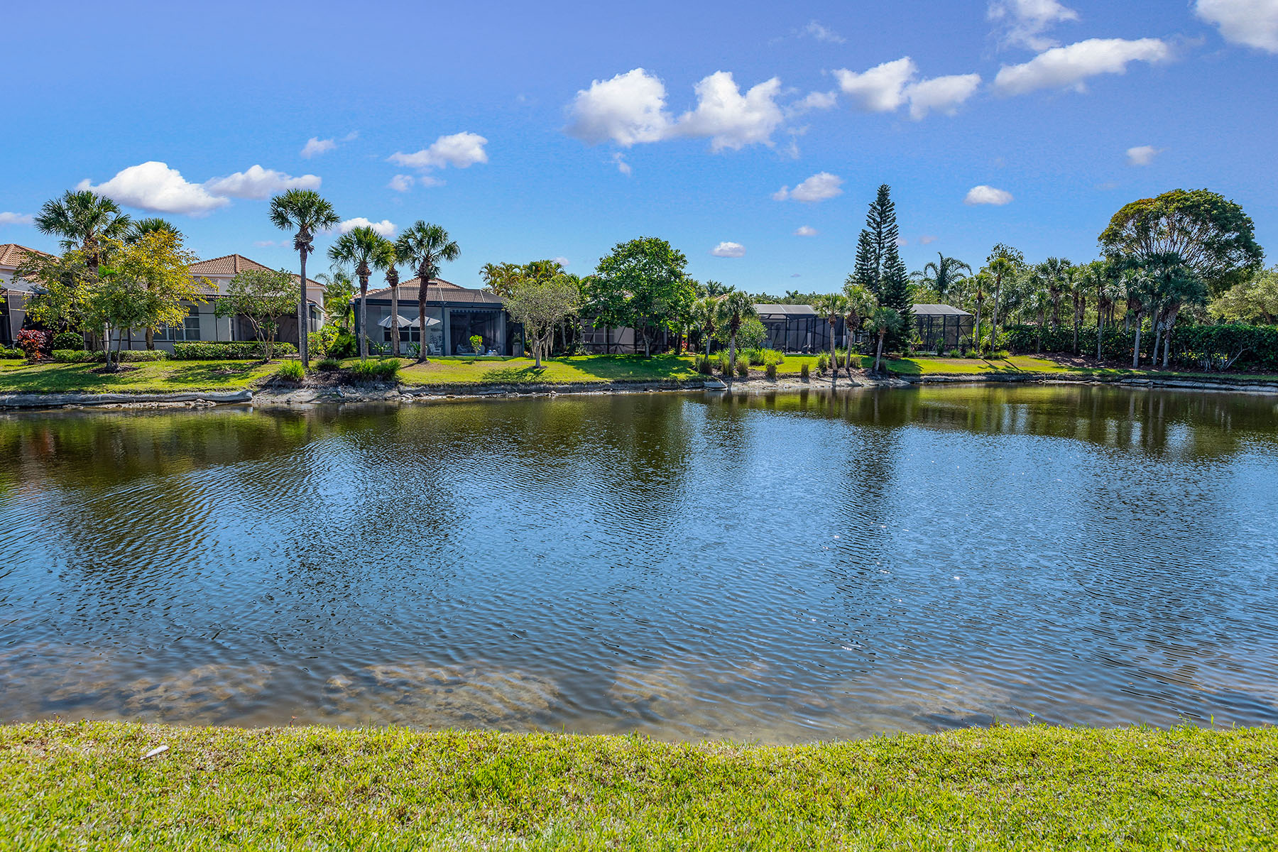 8540 Pepper Tree Way