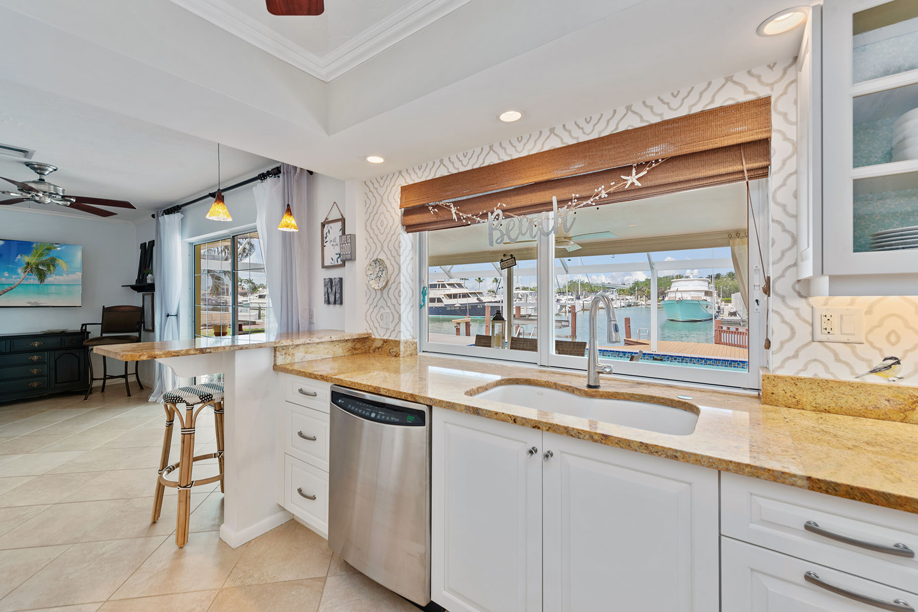 819 Buttonwood Court