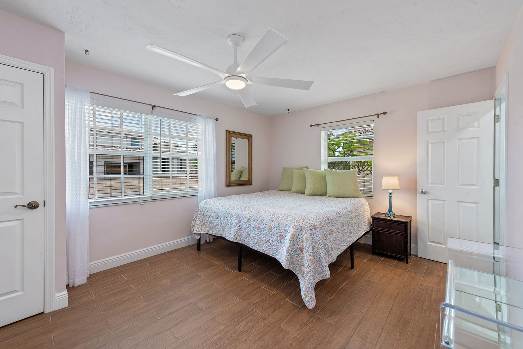 819 Buttonwood Court