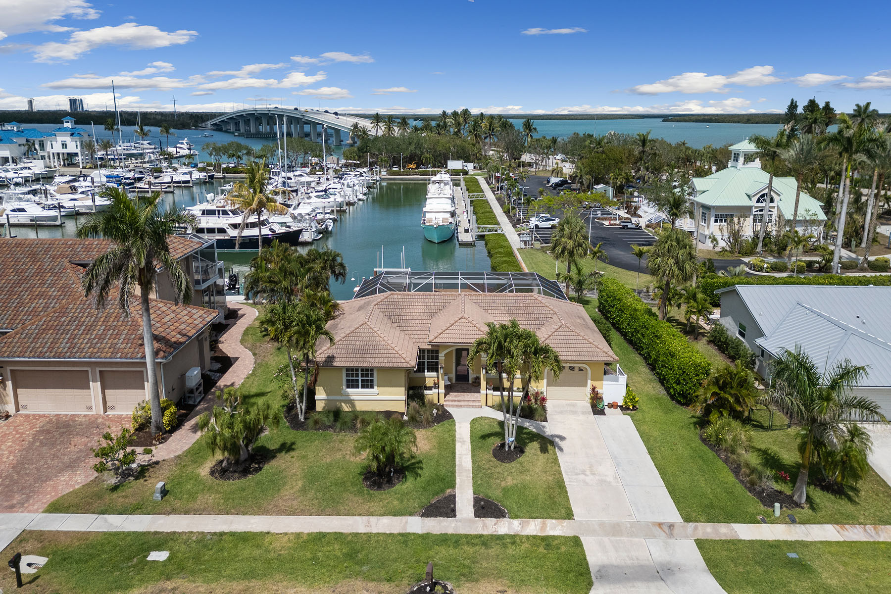 819 Buttonwood Court