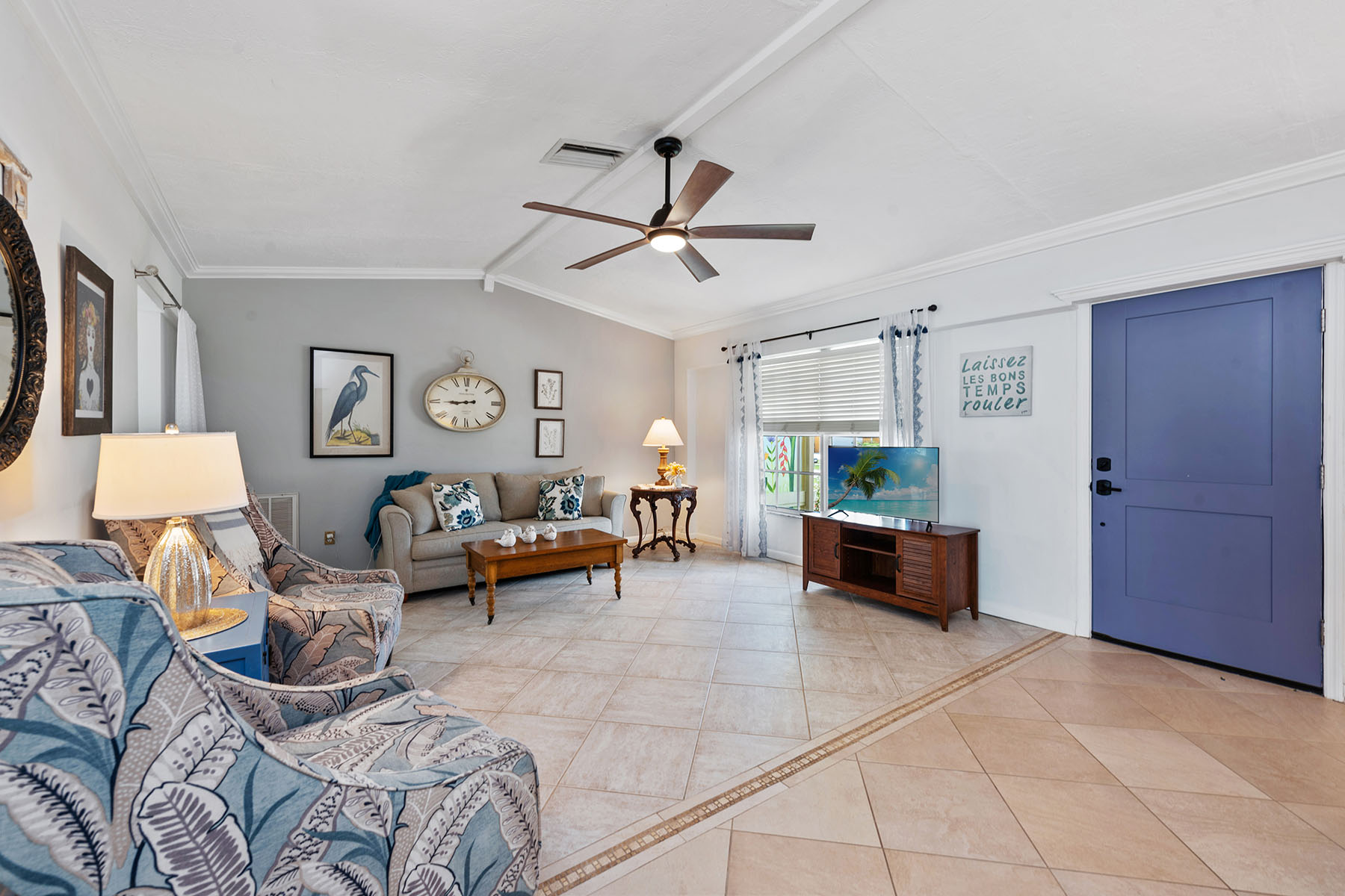 819 Buttonwood Court