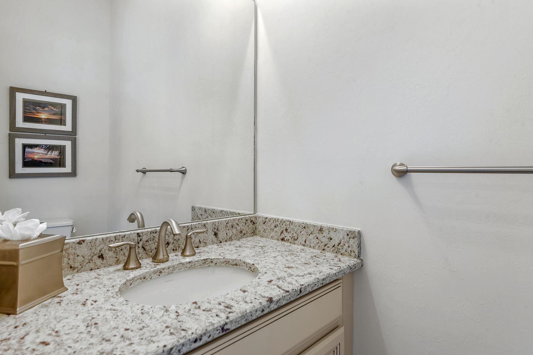 9479 Lagomar Court