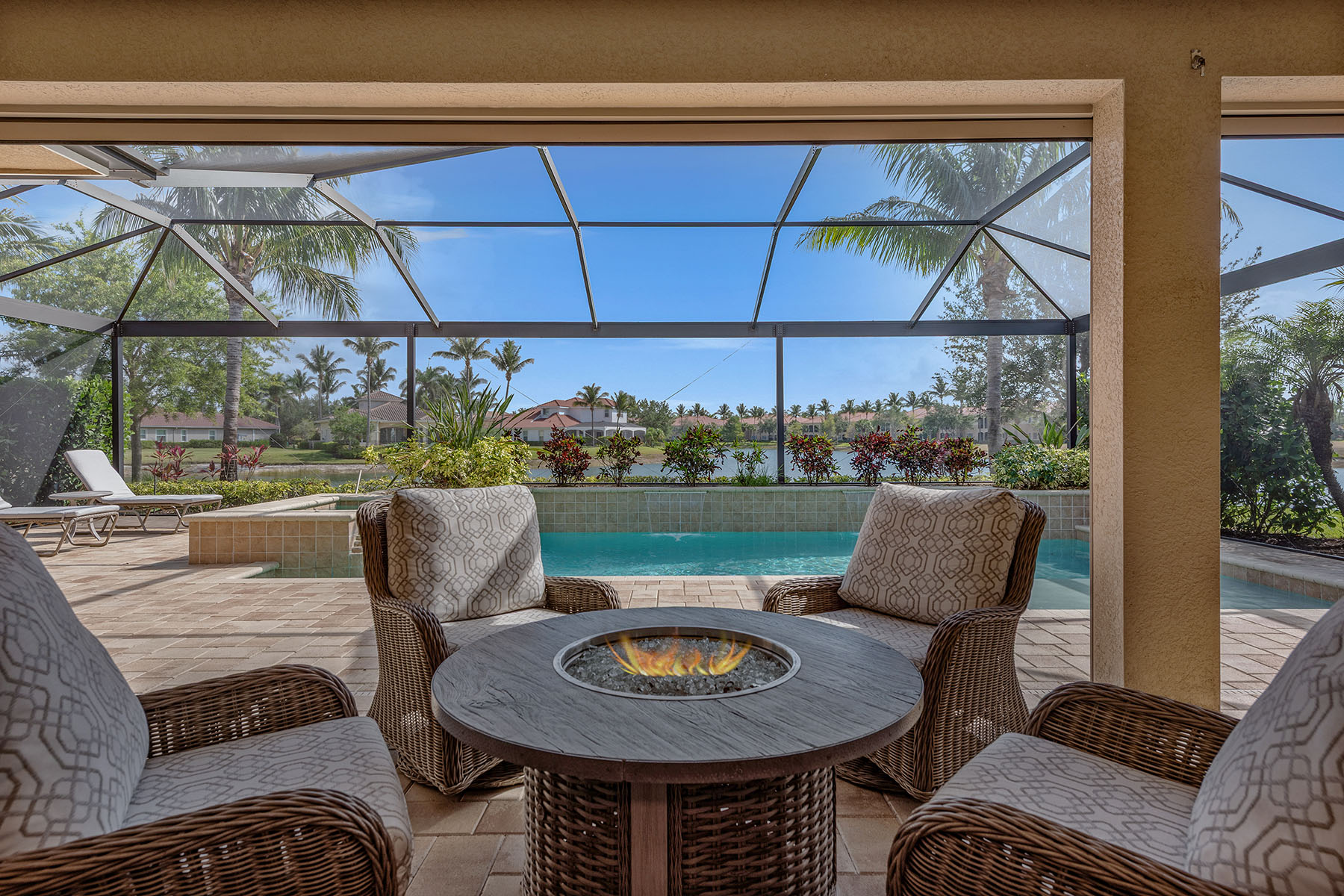 9479 Lagomar Court