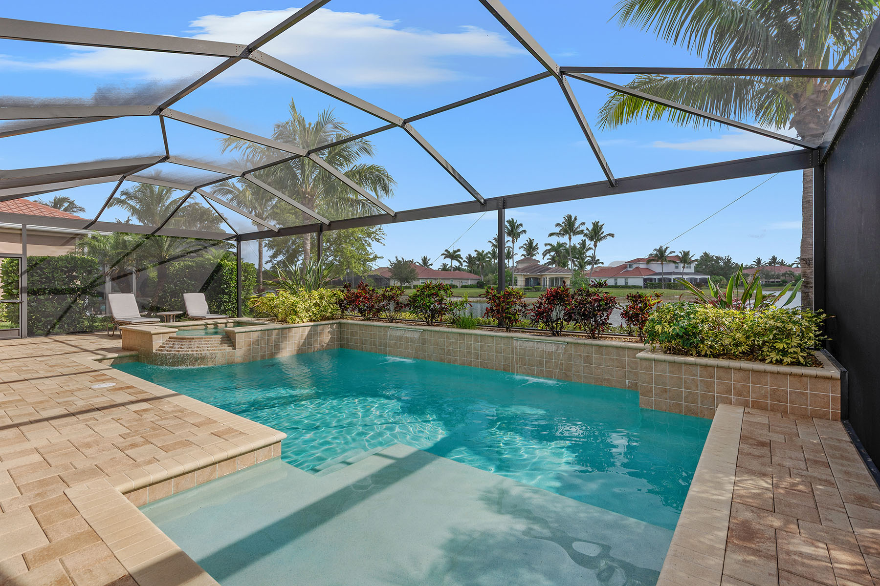 9479 Lagomar Court