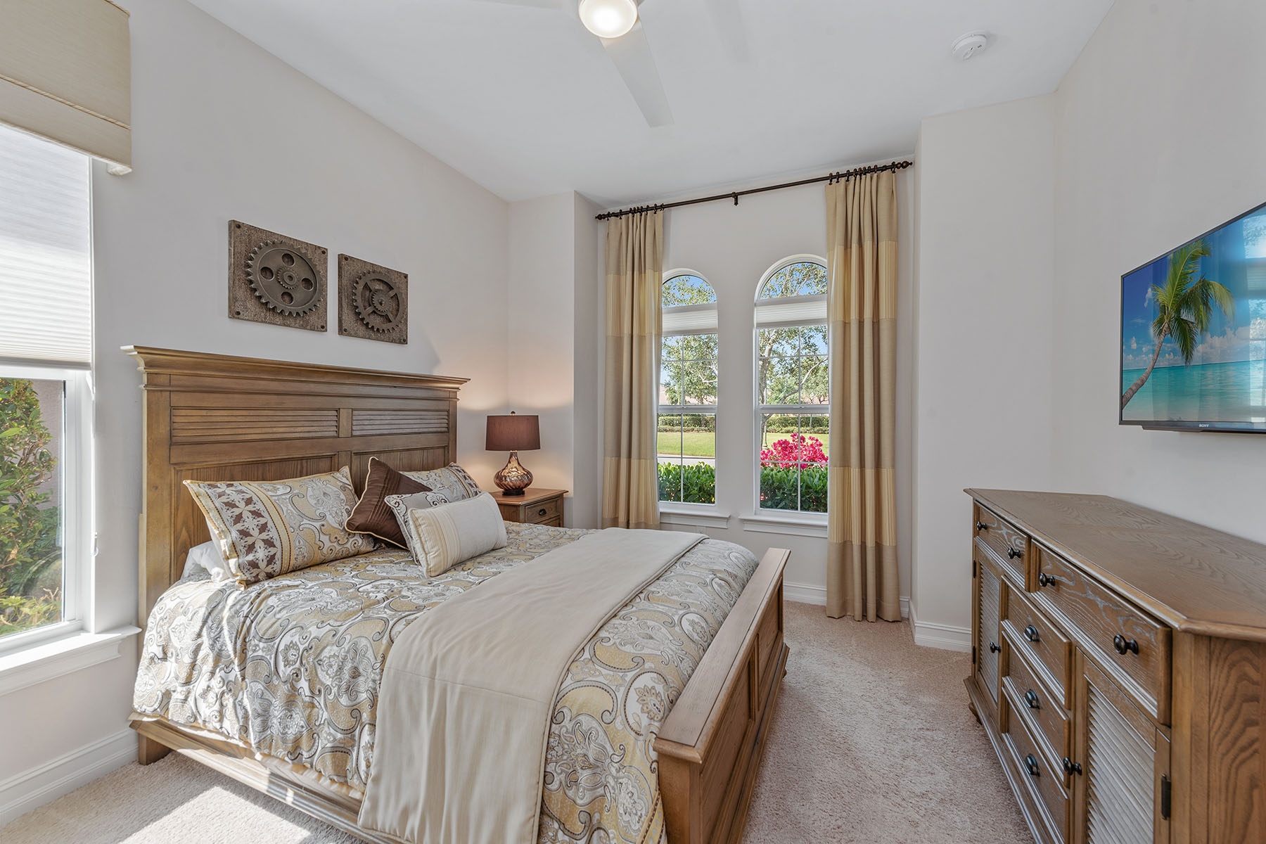 9479 Lagomar Court