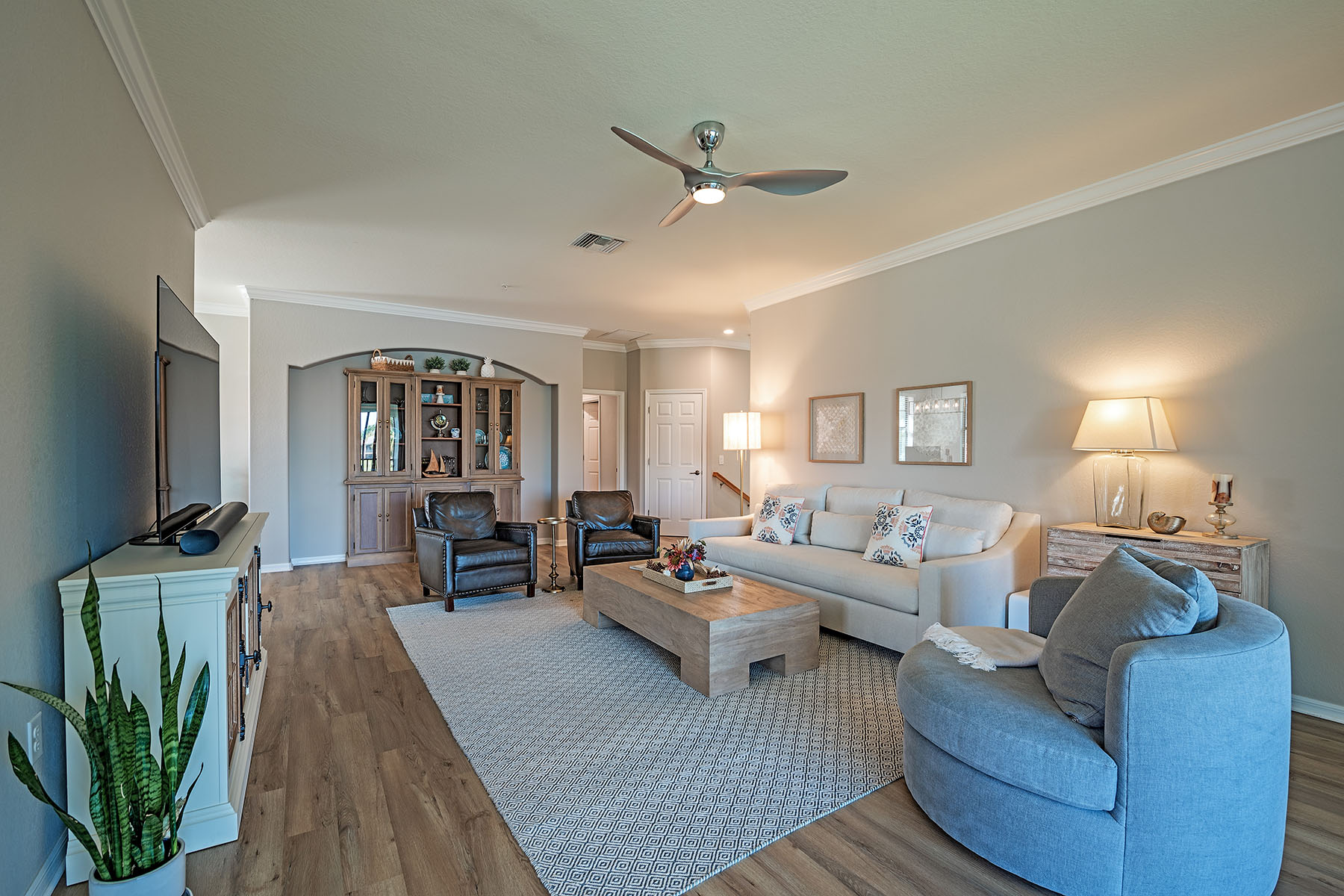 3153 Aviamar Circle , 202