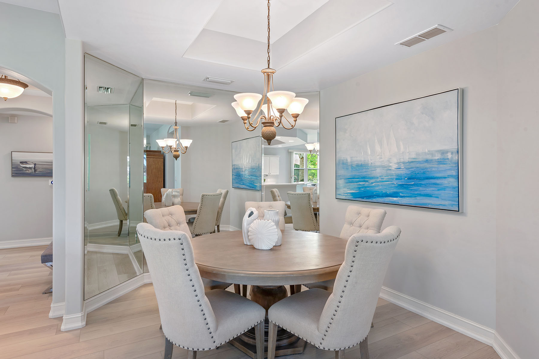 1263 Rialto Way , 102