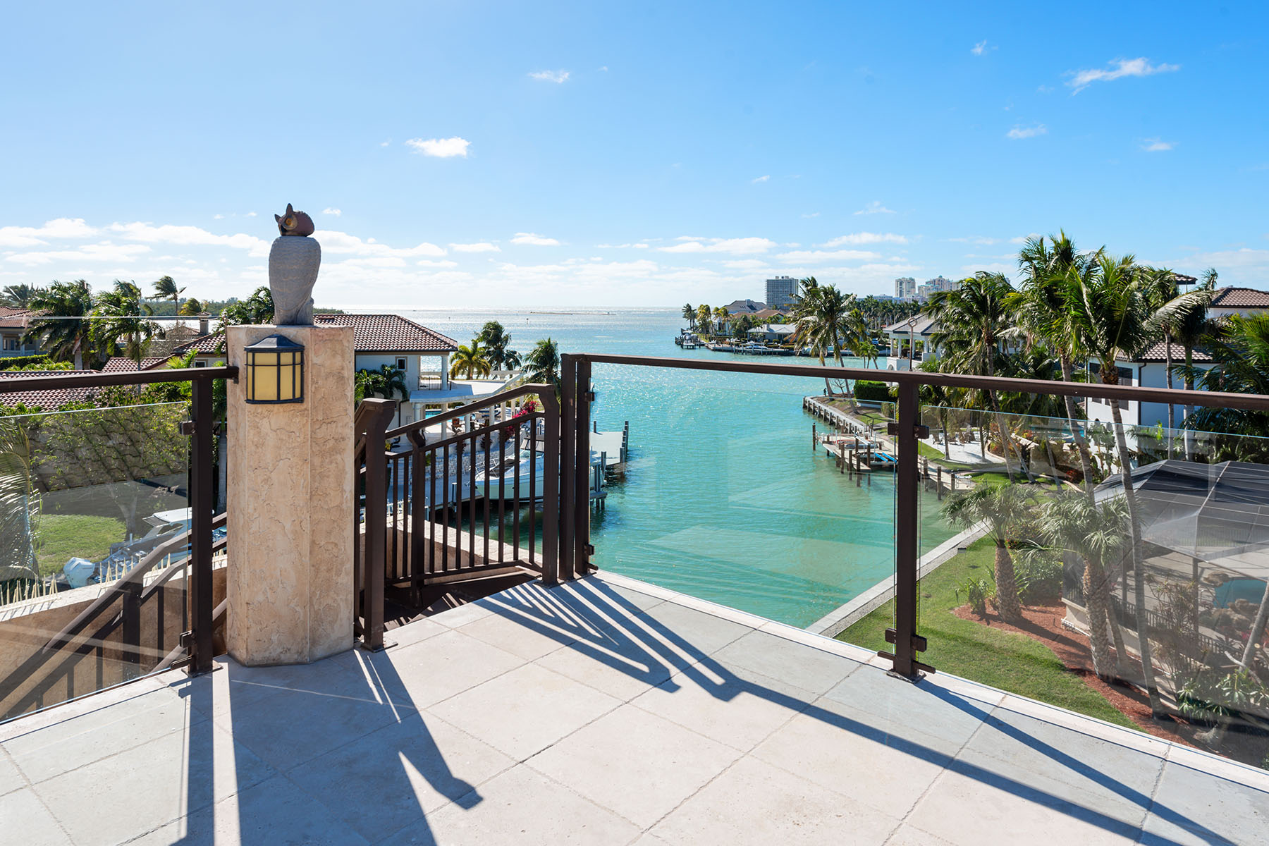 1547 Caxambas Court