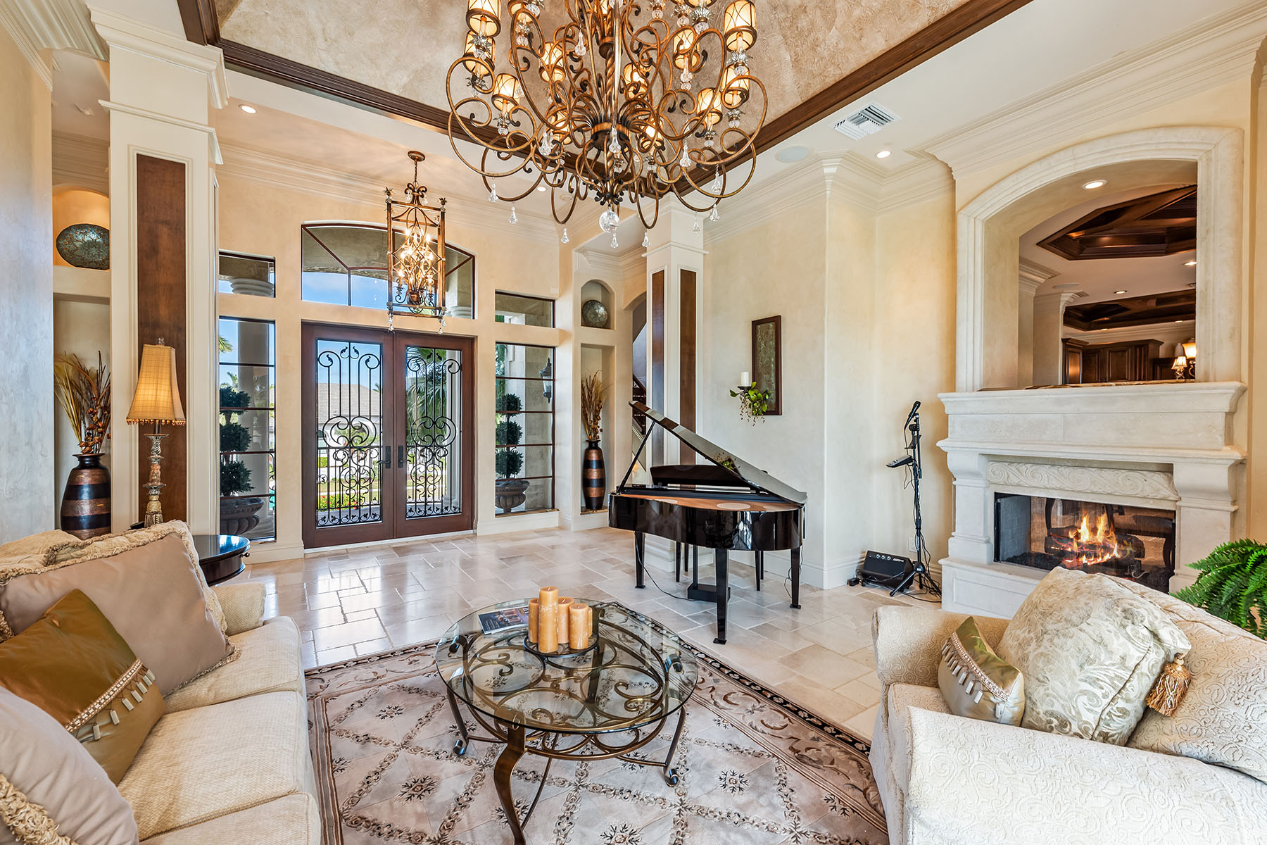 1547 Caxambas Court