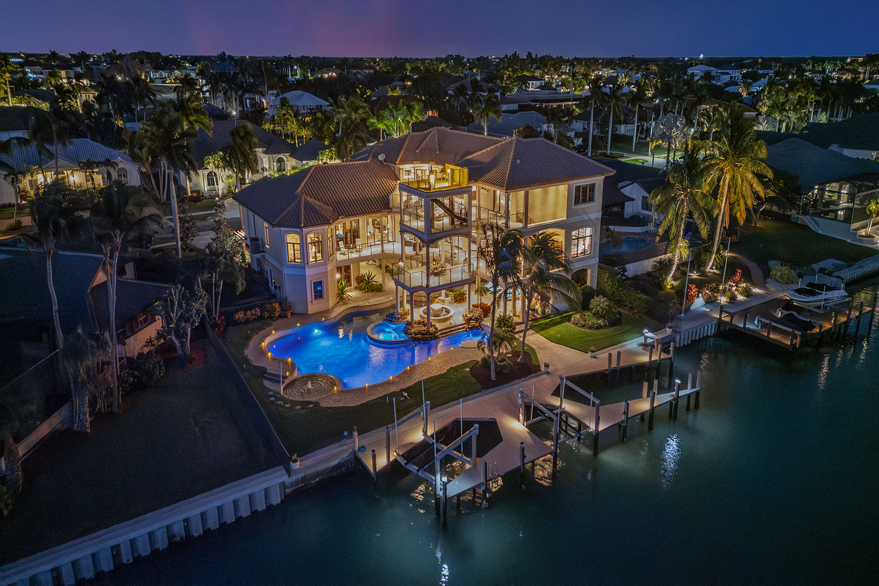 1547 Caxambas Court