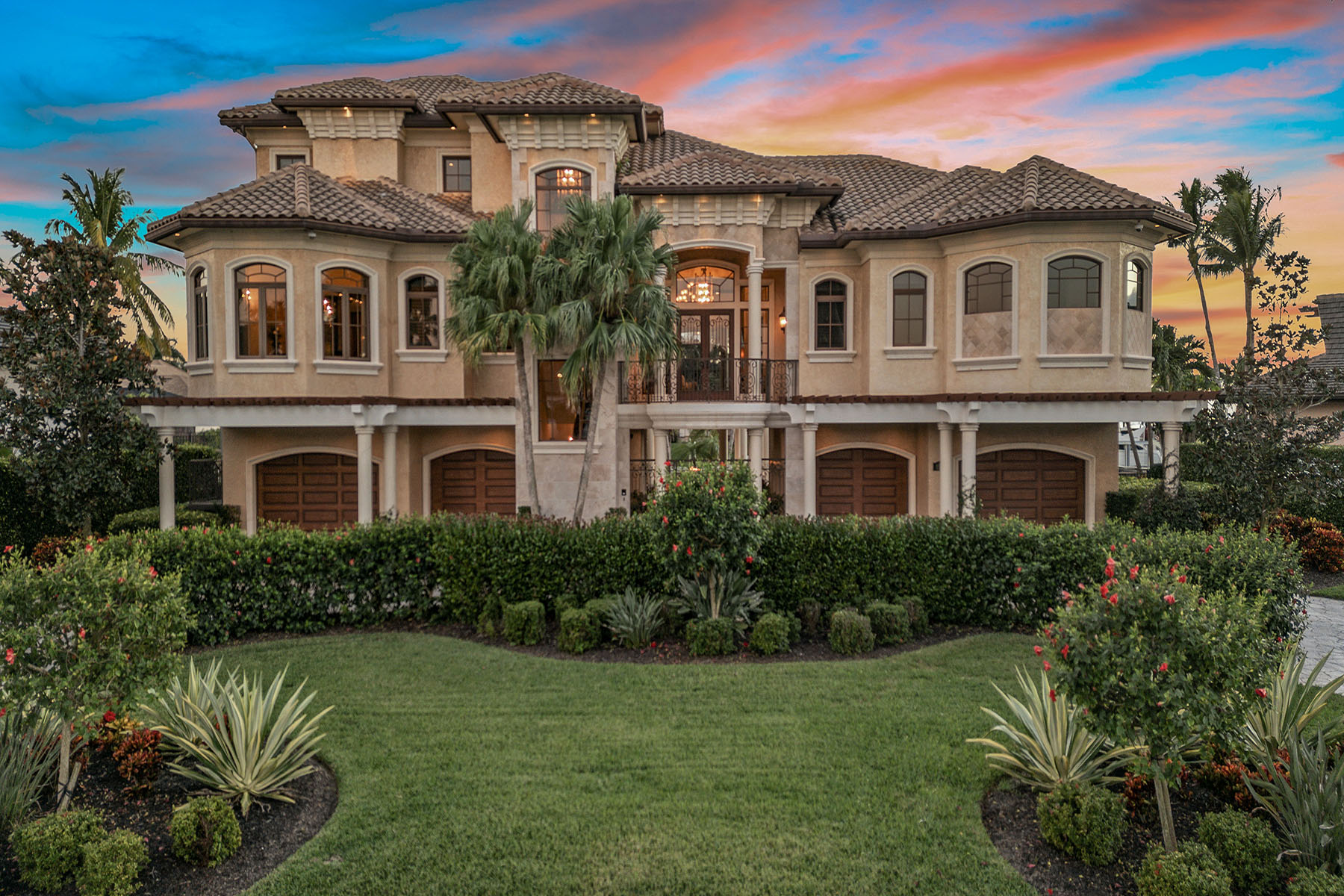 1547 Caxambas Court