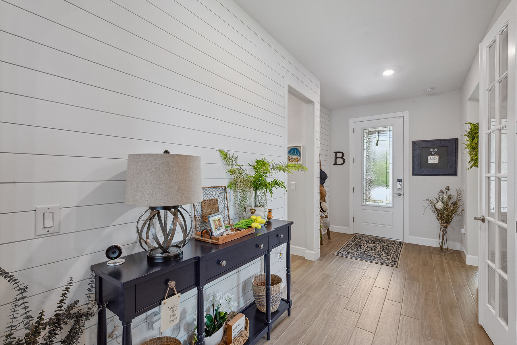 2703 Aviamar Circle