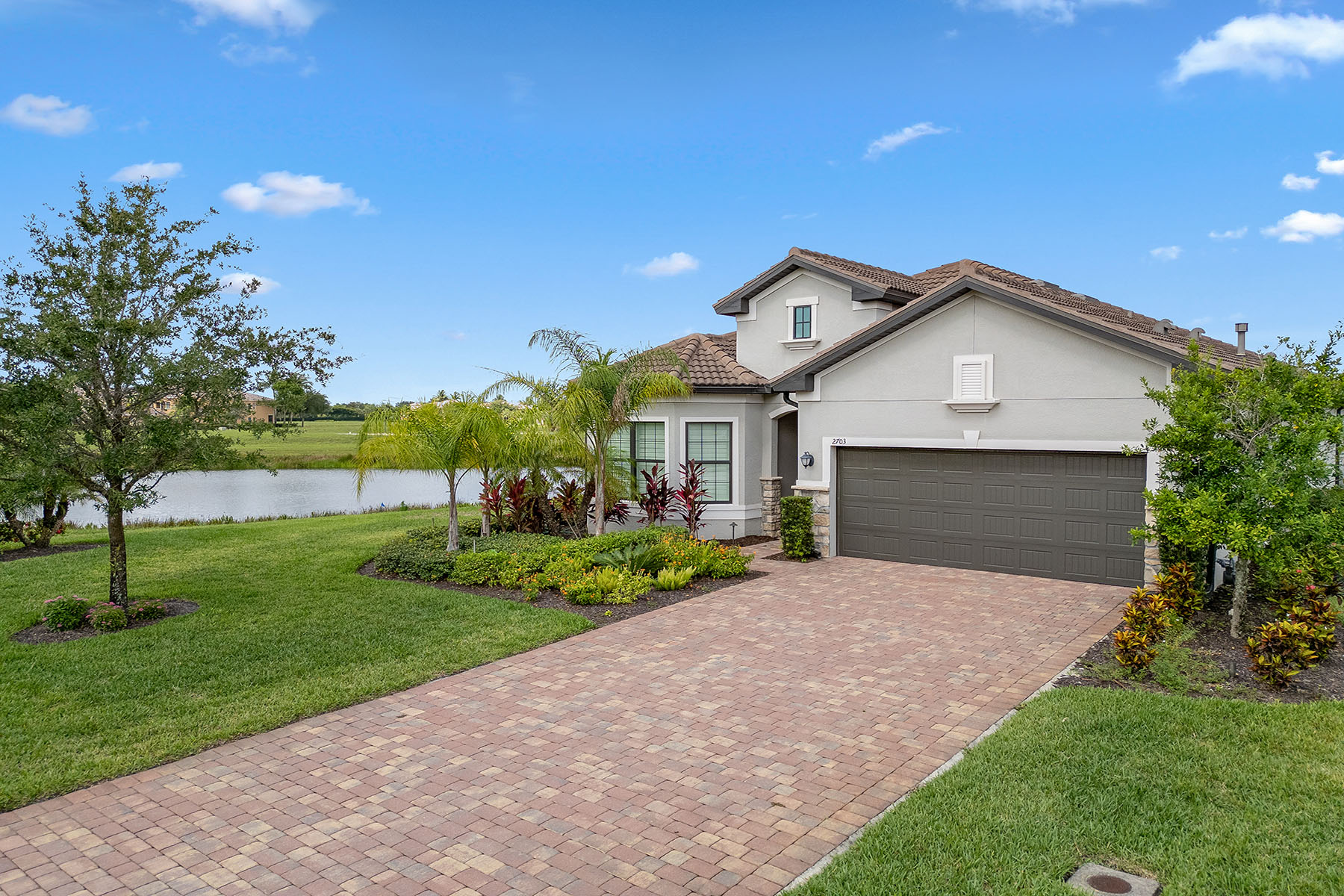 2703 Aviamar Circle