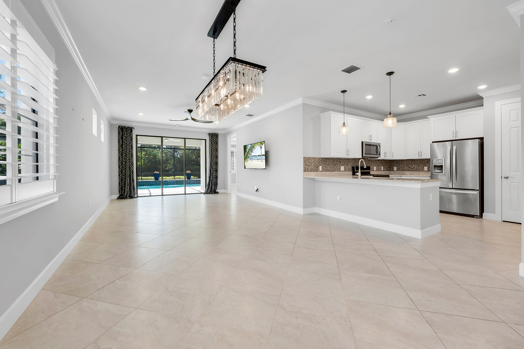 7690 Jacaranda Lane