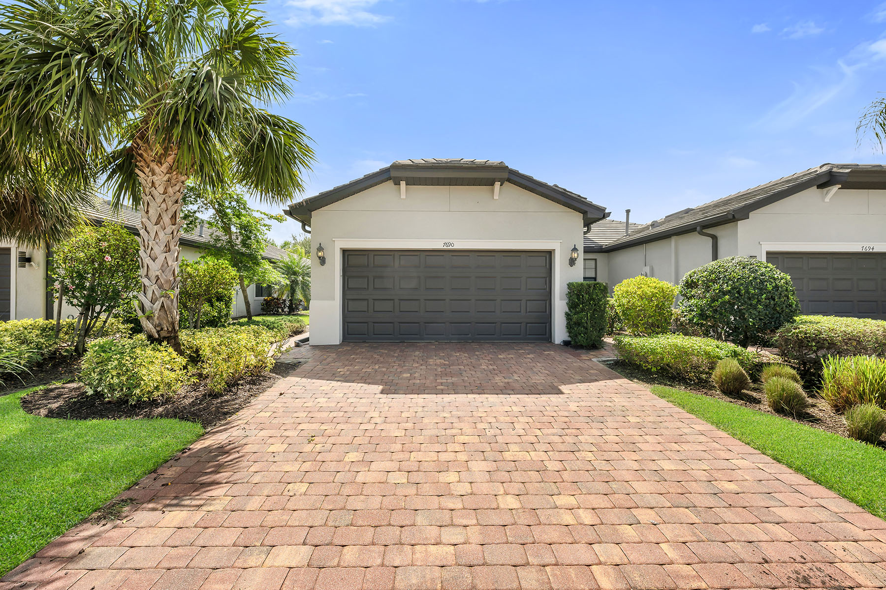 7690 Jacaranda Lane