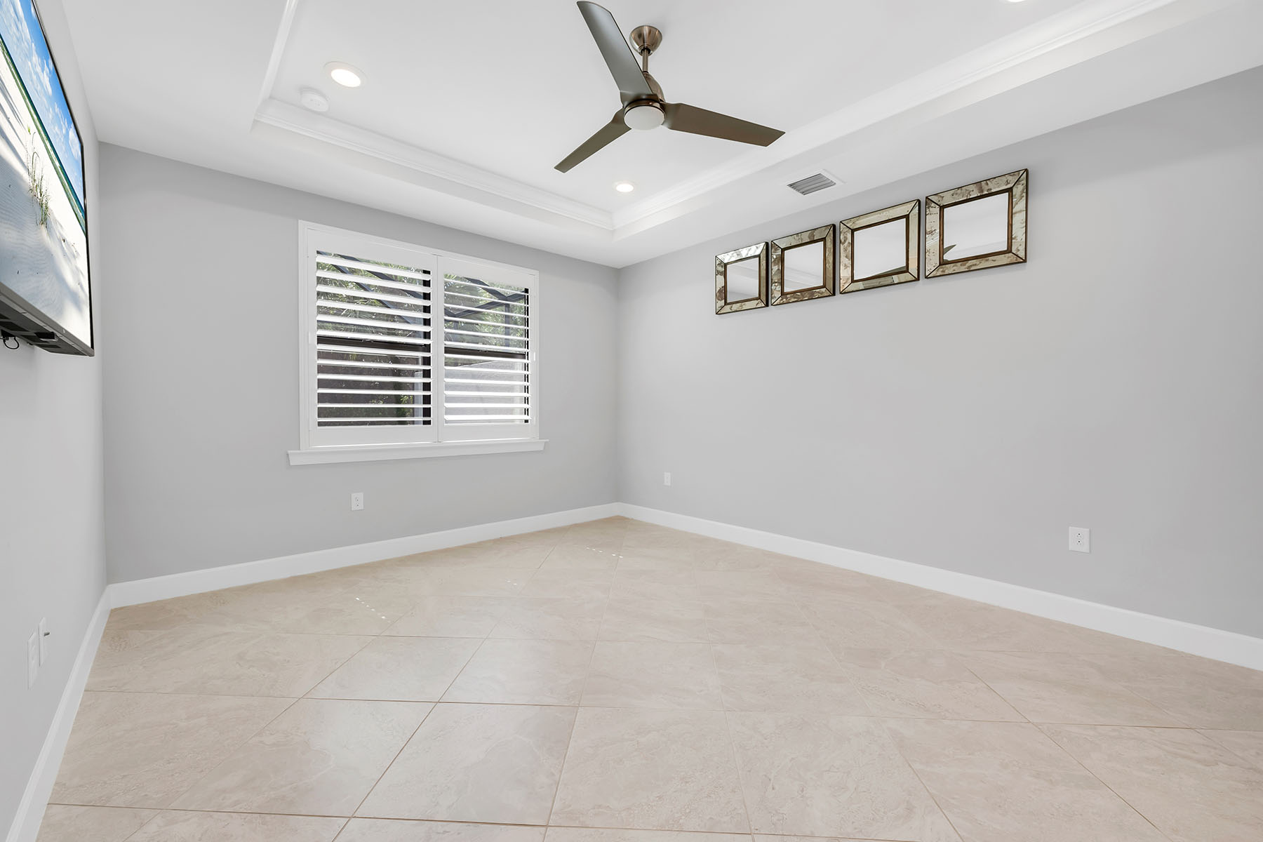 7690 Jacaranda Lane