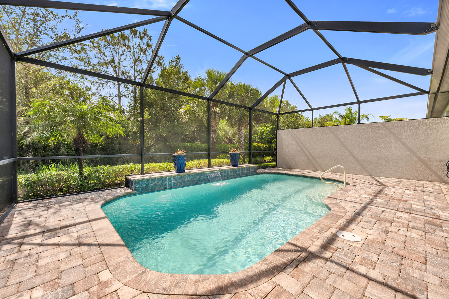 7690 Jacaranda Lane