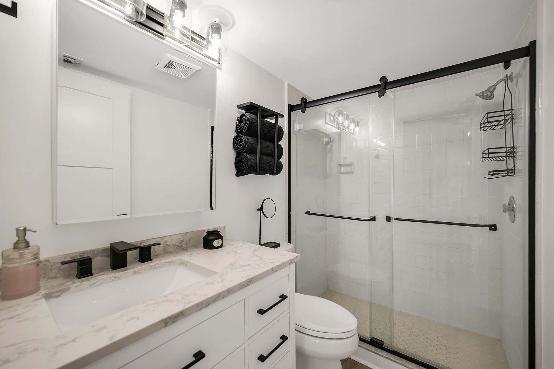 290 Banyan Boulevard , 290
