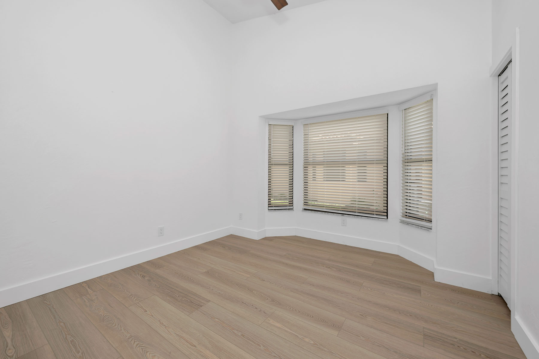221 Saint James Way
