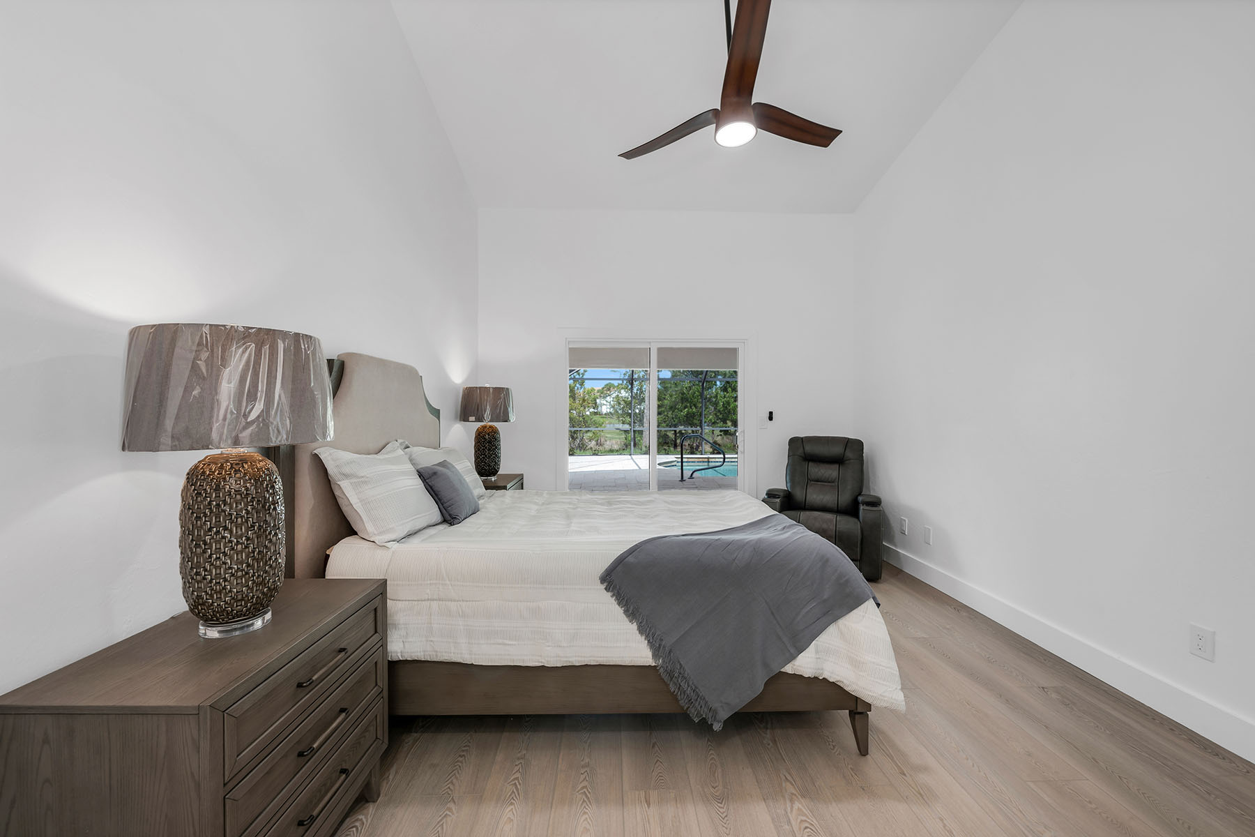 221 Saint James Way