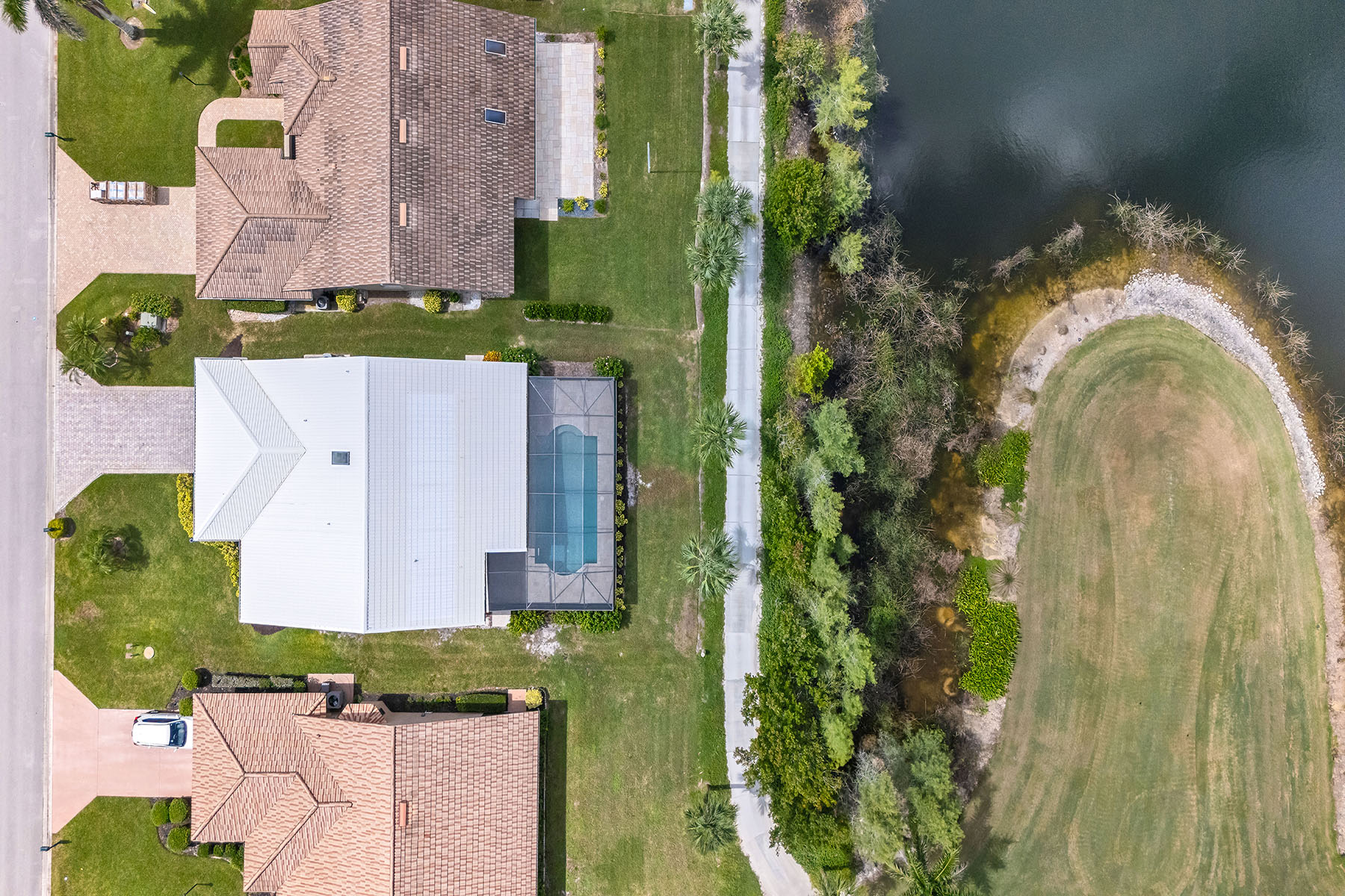 221 Saint James Way