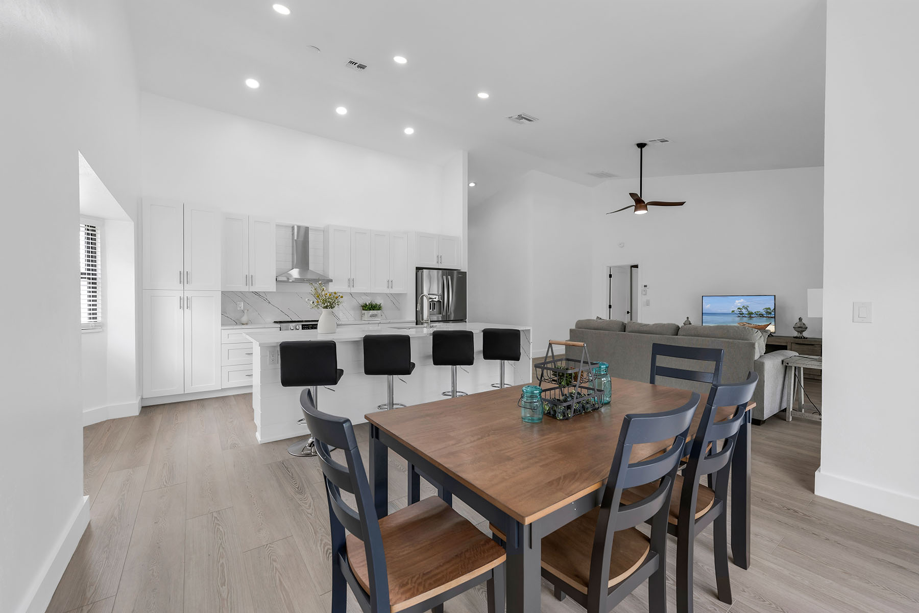 221 Saint James Way