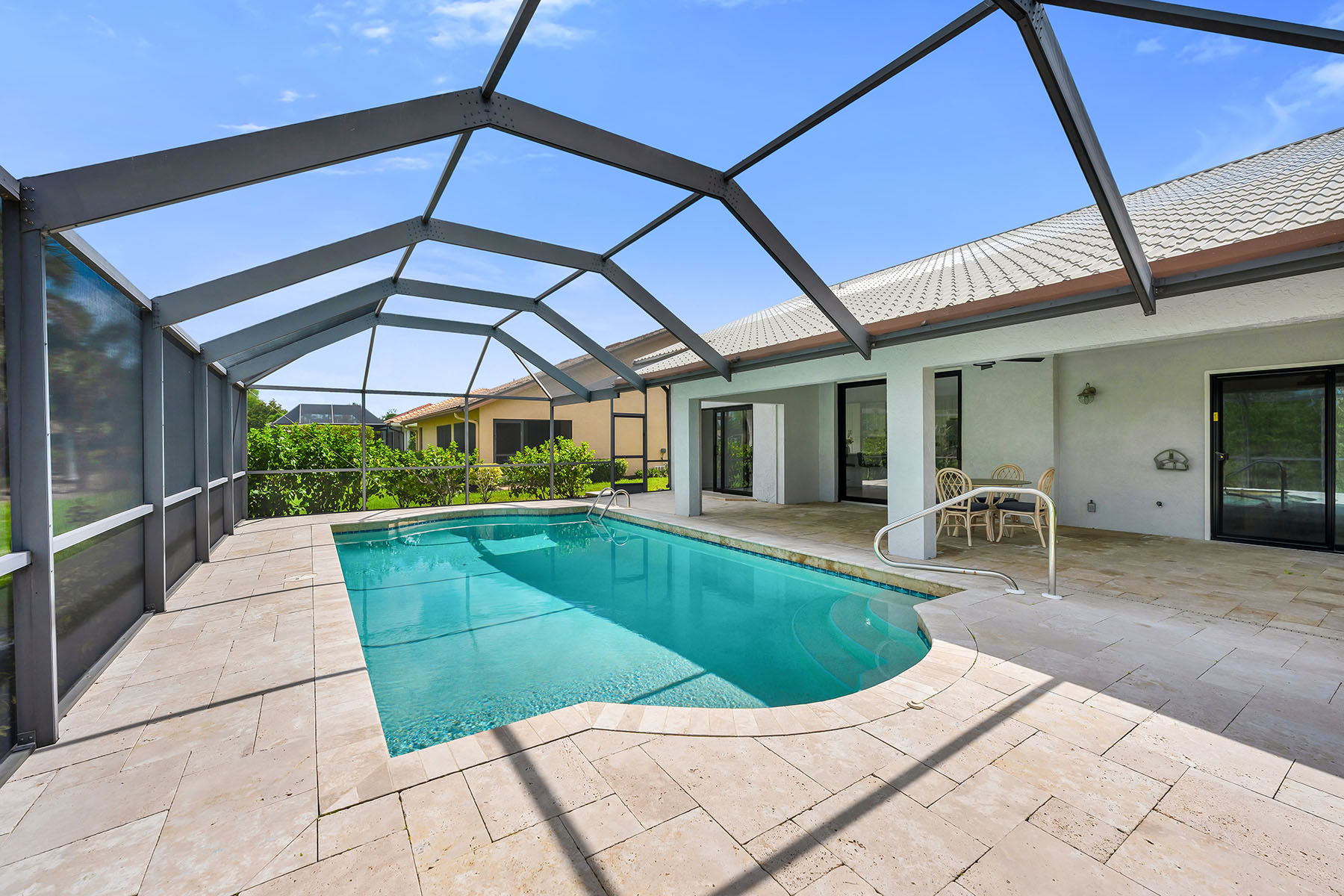 221 Saint James Way