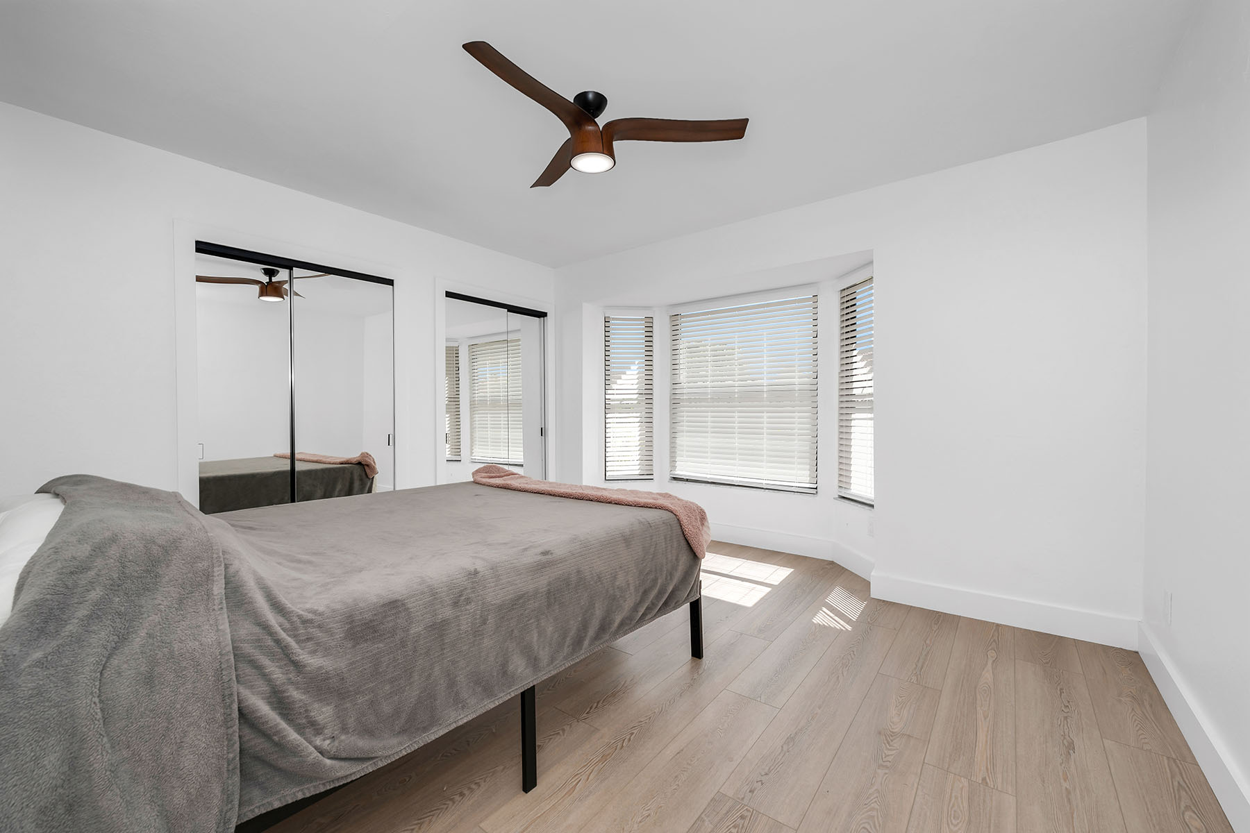 221 Saint James Way