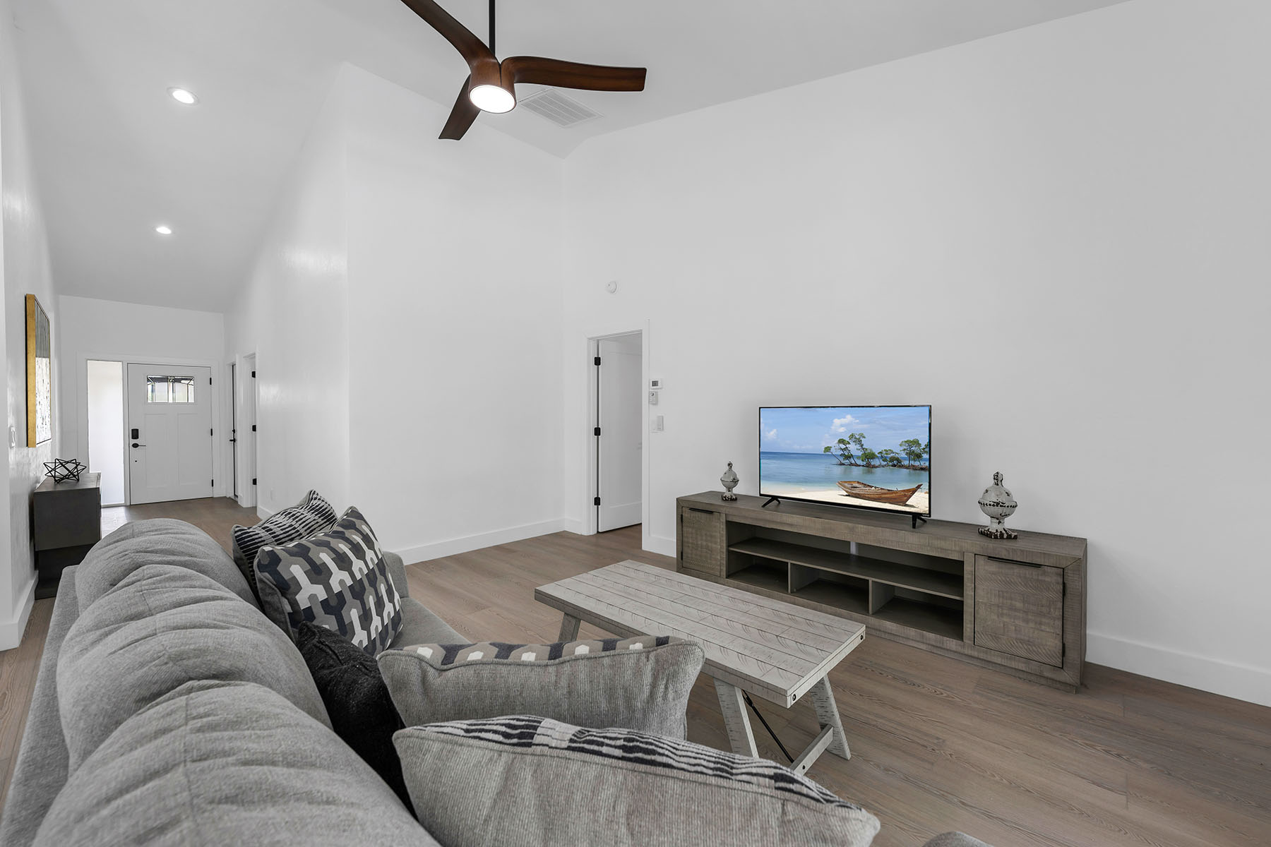 221 Saint James Way