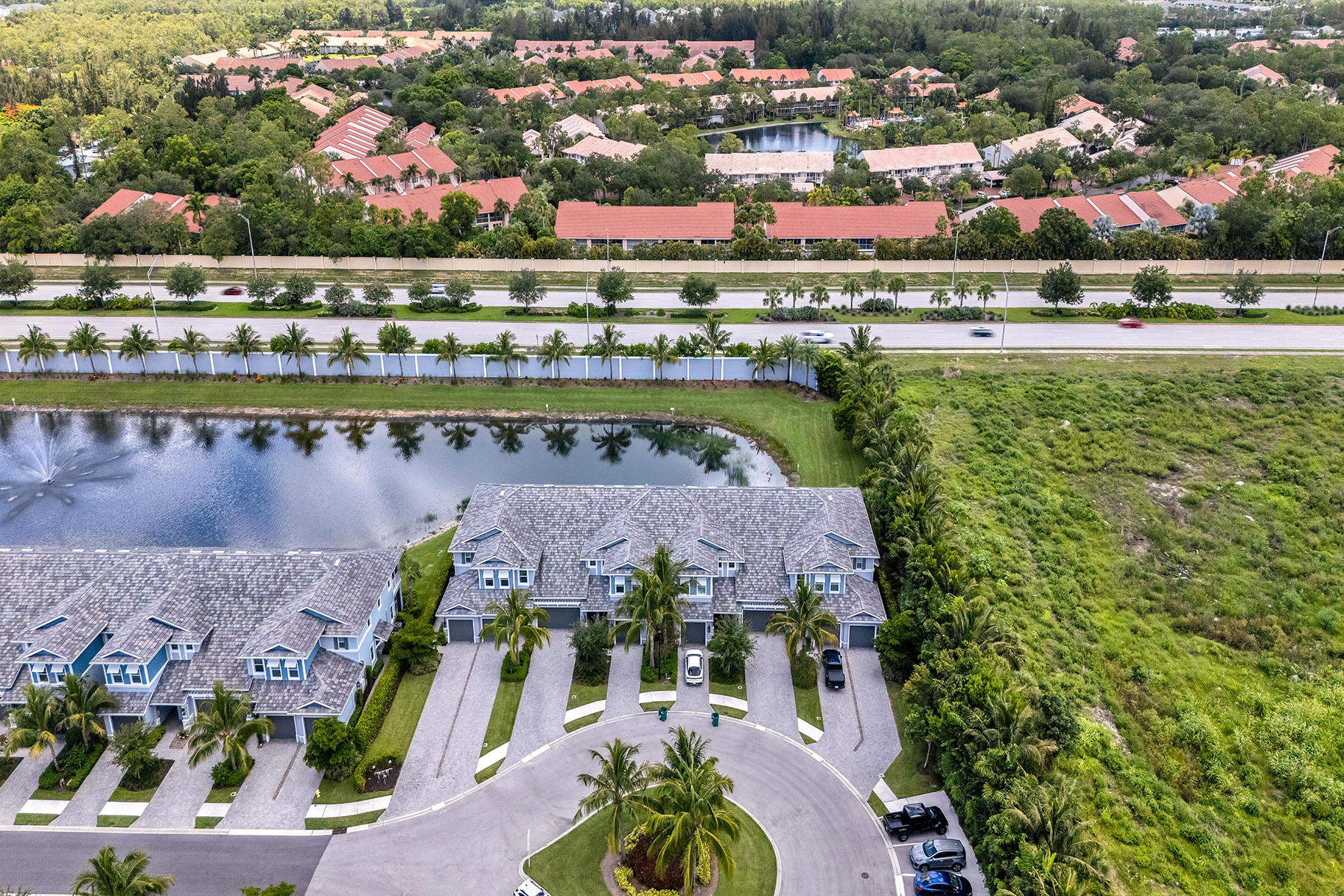 2543 Seychelles Drive , 606