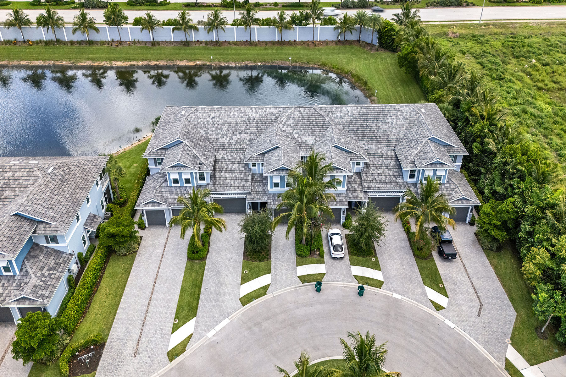 2543 Seychelles Drive , 606